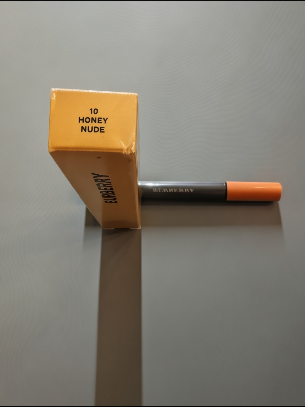 Burberry Lipstick Stick 10 Honey Nude
